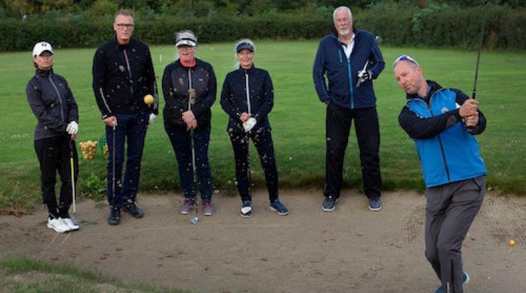 Udvalg begynder Golf træning