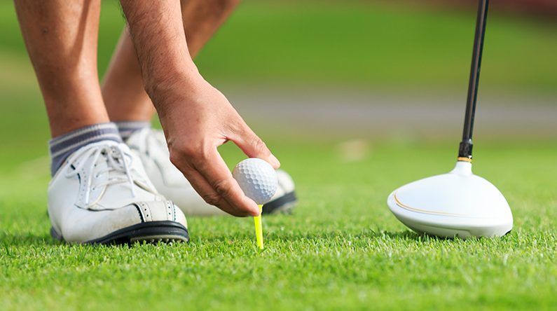 Genre golf tee